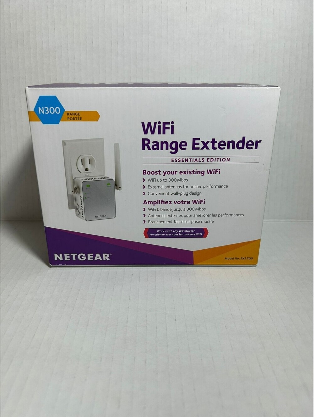 NETGEAR N300 WiFi Range Extender Essentials Edition New & Sealed Box